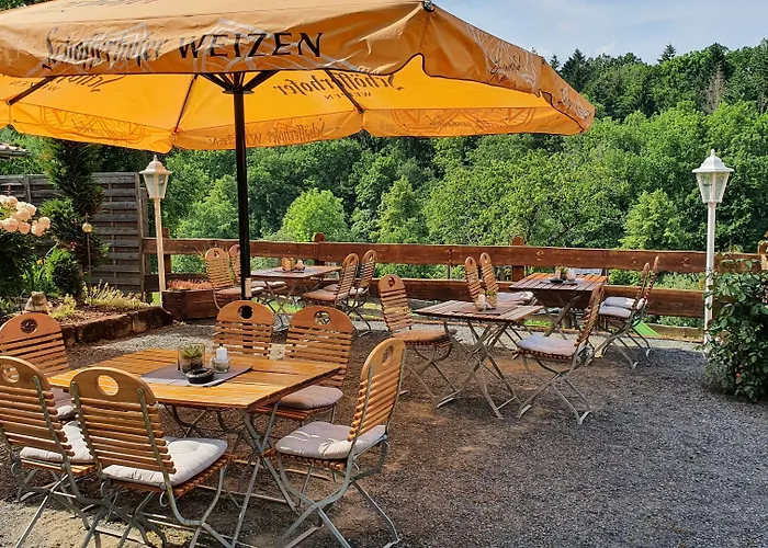 Brauner Hirsch 2*